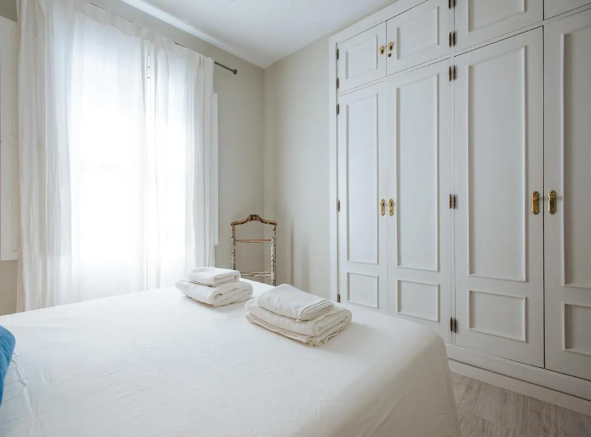 Rentalsevilla Vidrio I Appartement